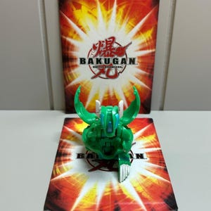 Bakugan Ventus Helix Dragonoid Bein fehlt