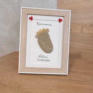 Cadre personnalisable naissance galets -  Tableau personnalisé galet spécial Naissance - Cadeau de Naissance