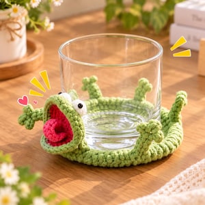 Crochet Animal Coaster, Cute Frog Turtle Mug Rug, Handmade Drink Coaster, Unique Coffee Table Decor, Funny Gift for Her, Housewarming Gift