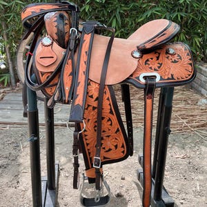 Western Endurance Trail Leather Saddle High Quality Beautifully Hand Made Collection Leather Horse Leather Saddle 16 inches/ Free Ship
