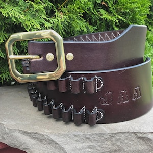 Cinto para cartuchos 2-1/4&quot; 2 camadas, couro da melhor qualidade, tiro de ação única, estilo genuíno SAAS, 38/357 Cal LC, loops para munição WesternCowboy