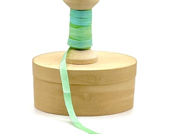 Rayon seam binding ~ Designer ribbon ~ Seam binding ribbon ~ Weaving ribbon ~ Great Adirondack ribbon ~ SBGRN27