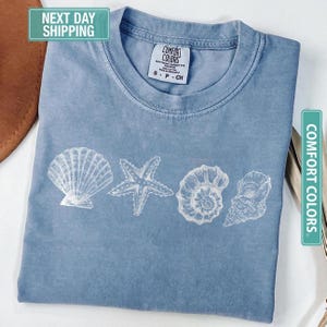 Comfort Colors® Sea Shells 90s Vintage Style Tshirt, Retro Ocean Shell Shirt, Sea Lovers Shirt, Cute Sea Animal Tee, Summer Ocean Shirts
