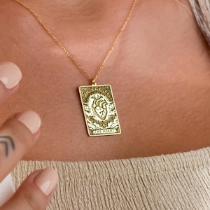 Collana con carta dei tarocchi divertente in oro 14k, ciondolo con carta dei tarocchi, collana con cuore delicato dei tarocchi, gioielli spirituali, regalo per gli amanti dei tarocchi, regalo di Natale