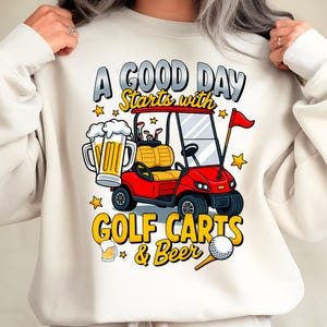 Dzień Boga zaczyna się od wózków golfowych i piwa png, golfista png, życie golfowe png, samochód golfowy png, projekt piwa png, koszulka na dzień golfa, golf png