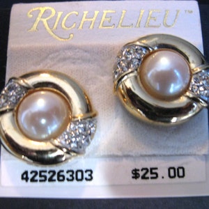 RICHELIEU Crystal & Faux Pearl Golden Disc Pierced Earrings