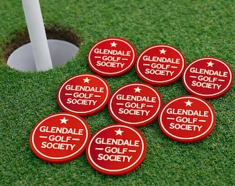 Marcatore per palline da golf personalizzato rosso e bianco - Regalo inciso per golfisti, associazioni, giornate fuori casa, addii al celibato o tornei, testo e nome personalizzati