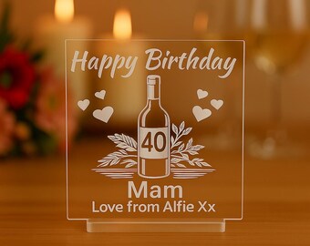 Targa acrilica personalizzata per compleanno / Design inciso su bottiglia di vino / Regalo personalizzato con età e messaggio per mamma e nonna / Decorazione ricordo