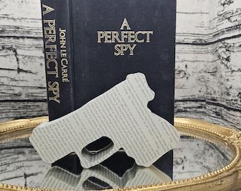 Gun Shaped Hollow Book Safe A Perfect Spy Vintage Book Secret Compartment Paper Hand Gun Military Special Forces CIA