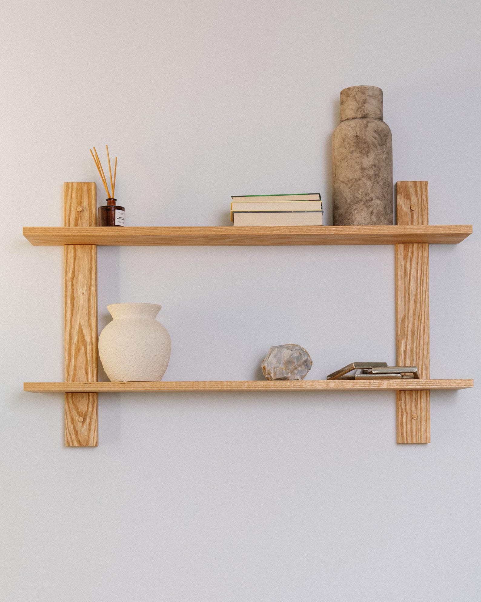 Minimalist Bedroom Design for Small Rooms | Pinterest Ideas