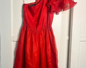 Vintage 80er Jahre Billy Jack für Sie ein Schulter Partykleid mit Rüschen roter Chiffon