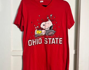 Camisa de dormir vintage de cuello en V de Ohio State, Snoopy Charles Schulz, color rojo, talla M, 1965