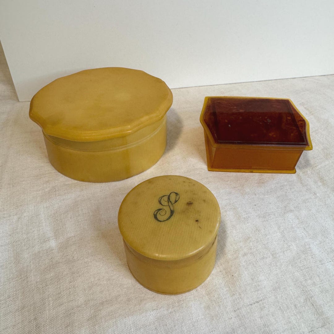 Three Small Vintage Bakelite Trinket Boxes 1950's - Etsy