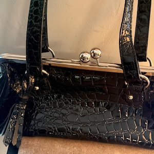 Vintage Gal Faux animal skin black shoulder bag