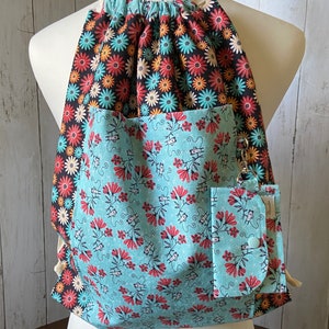 Mochila con cordón y monedero/billetera desmontable