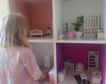Mini casa de muñecas hecha a mano personalizada / Casa de muñecas de madera personalizada / Casa de muñecas DIY para muñecas pequeñas / Regalo para niños / Pisike Palee