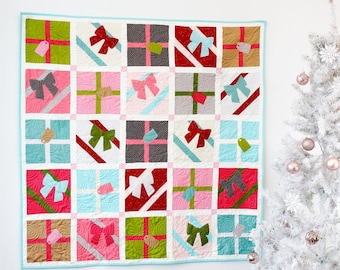 the CHRISTMAS PRESENT Quilt PDF Pattern