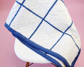 the Heirloom Plaid Quilt PDF Pattern