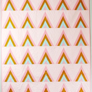 the Modern Arrows Quilt PDF Pattern