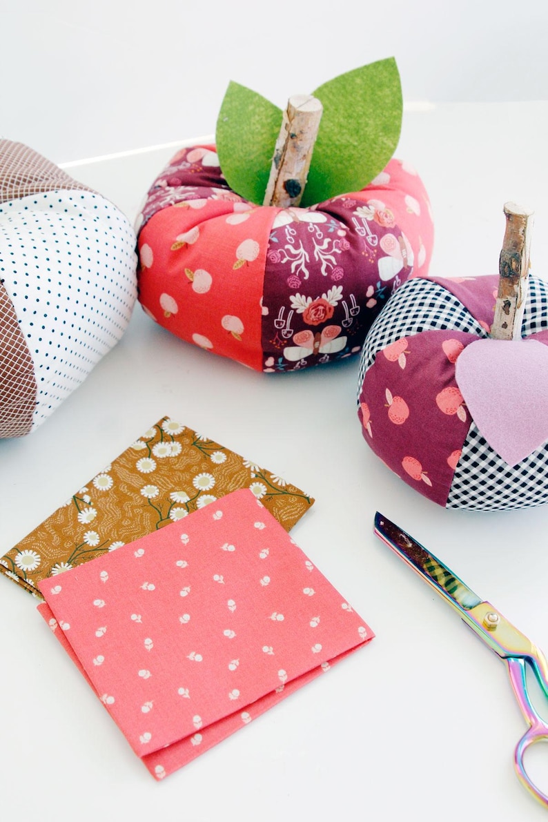 Fabric Pumpkin Pattern in 3 Sizes - Printable PDF Fat Quarter Project ...