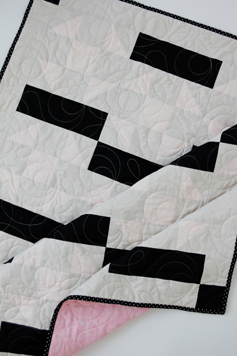 SAMPLE The INGA Quilt image 3