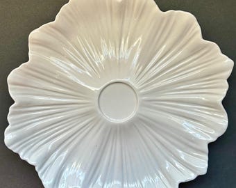 Vintage Whittier Potteries California Platter - Iridescent White Chrysanthemum Serving Plate - Artichoke Dip Tray