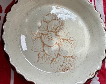 Ruffled Edge Ceramic Pie Plate- Vintage