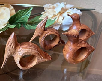 Set of 4 Vintage Hand Carved Wood Bird Napkin Rings, Woodpecker & Songbird Table Decor, Rustic Cottagecore Thanksgiving Dinning