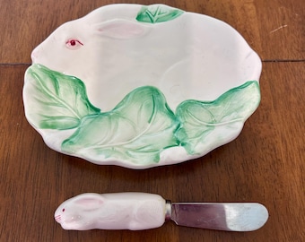 Vintage 1987 The Haldon Group Ceramic Bunny Butter Dish Spreader Set White Rabbit Cabbage Leaf Cheese Plate Tableware