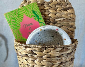 Rustic Wicker Wall Pocket Basket - Bohemian Woven Hanging Storage - Farmhouse Mail Holder or Planter