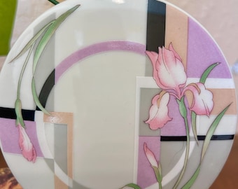Vintage 1980s Art Deco Revival Ceramic Disk Vase, Russ Berrie Japan Floral Iris Flat Round Pocket Vase, Pastel Geometric 80s Decor