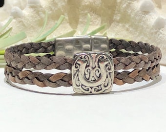 Bracelet - Horse Shoe Focal Slider on Double Stranded 5mm Braided Flat Leather-Magnetic Clasp-Braided Leather Grey Brown Bracelet-Equestrian