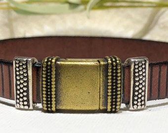 Unisex Leder Manschette Armband: Antiqued Messing Magnetverschluss, Silber Schieber