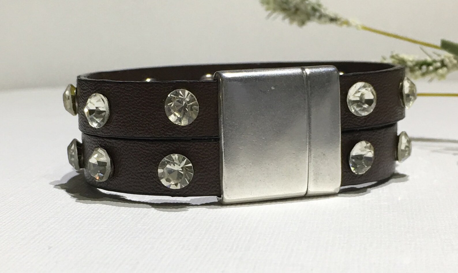 Braceletvegan Leather Cuffdark Brown Flat Leatherclear Crystal