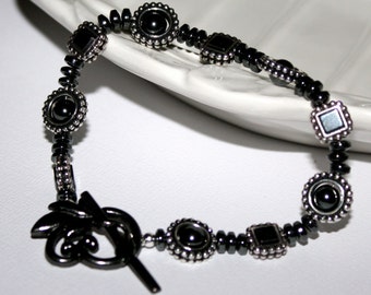 Hematite Gemstone Bracelet Tierra Cast Bead Frames Gun Metal Toggle Clasp For Her