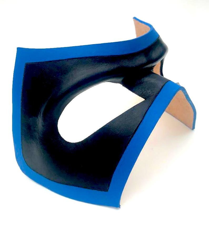 Banded Villain Leather Mask image 2