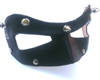 Hero with Spikes Leather Mask