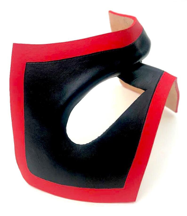 Banded Villain Leather Mask image 4