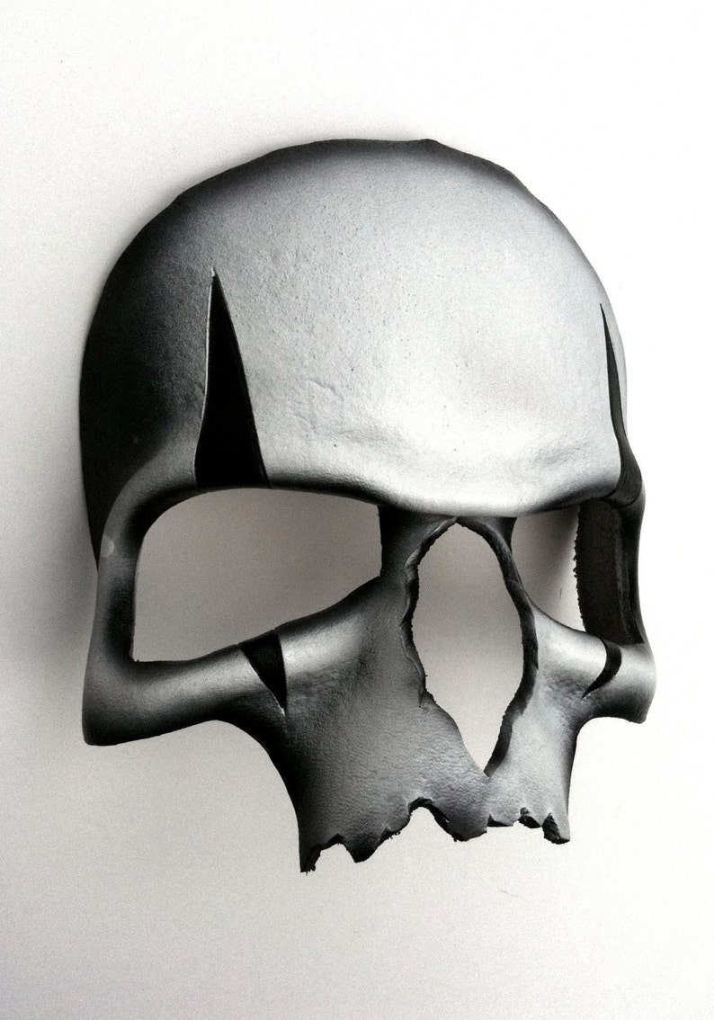 Harlequin Skull Leather Mask image 2