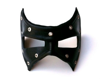 Villain with Grommets Leather Mask