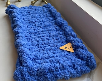 Alfombrilla de cama para mascotas de chenilla gruesa y lujosa hecha a mano: Cama para gatos supersuave para el alféizar de la ventana (19x10)