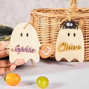 Personalized Ghost Halloween Basket Tag, Custom Wooden Name Tag with Pumkin or Spider, Boo Basket Name Tag for Kids & Trick or Treat Buckets
