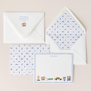 Personalized Notecards - New York City Favorite Things / A2 4.25 x 5.5 / Euro Flap Envelopes / Luxury Stationery / NYC Stationery Set