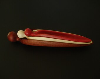 NESTED SCOOPS hand carved by Spoontaneous, wood spoon, wood carving, art spoons, kitchen, sculptural spoon