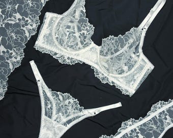 Witte bruiloftlingerieset, bh- en pantyset, bruidsondergoed, lingerie doorzichtig, bloemenkantlingerie, geborduurde bh-string