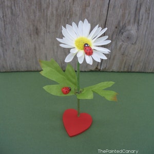 Daisy flower desk decor with red heart and ladybugs, handmade small gift image 1