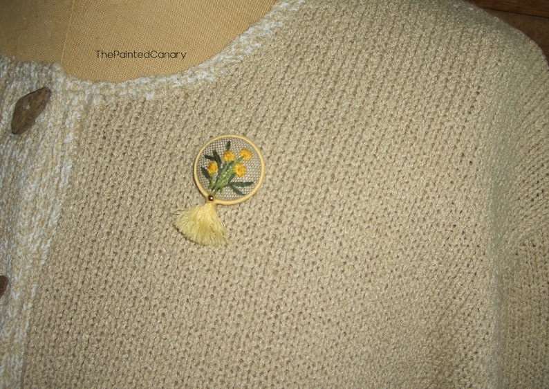 Dandelion hand embroidered button brooch pin, handmade wildflower jewelry image 4