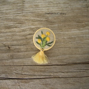 Dandelion hand embroidered button brooch pin, handmade wildflower jewelry image 2