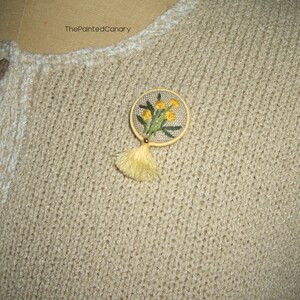 Dandelion hand embroidered button brooch pin, handmade wildflower jewelry image 9