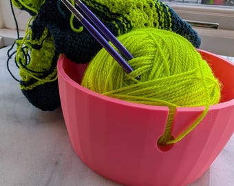 Small  3D printed accessory yarn keeper knitting organizer crochet gift yarn management handmade yarn holder custom tool crocheters yarn